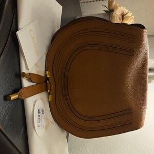 Chloe Marcie Medium Crossbody, Color TAN.